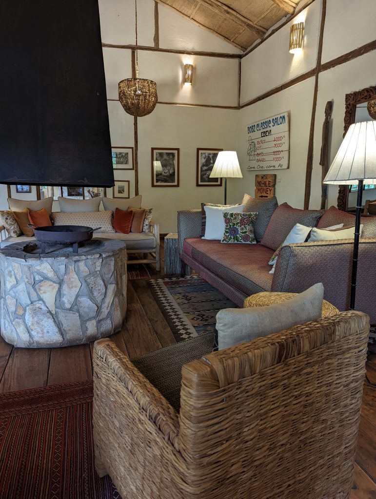 Premiere_Travel_Planners_Mahogany_Springs_Lodge_uganda_safari_luxury